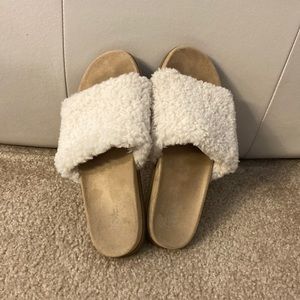 Fuzzy Slides